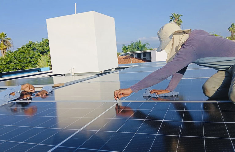 IEPCE_Solar_0007_5b60169b-10cd-46d4-817a-b5749154364c